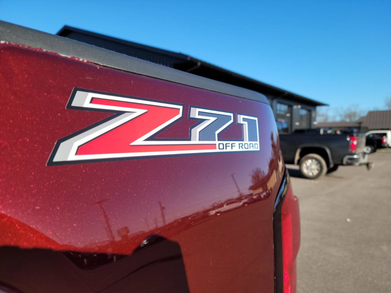 Used 2017 GMC Sierra 1500 SLE w/ SLE Value Package image 16