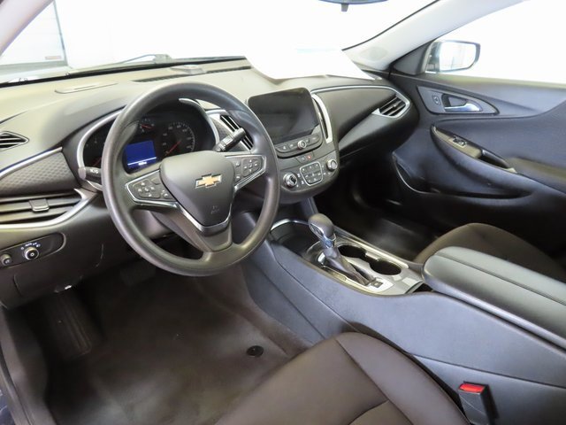 Used 2023 Chevrolet Malibu LT image 4