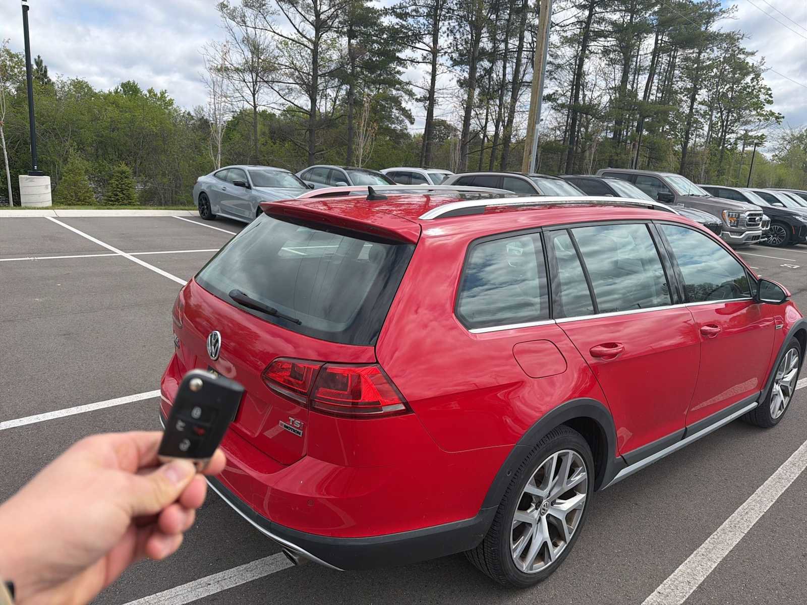 Used 2017 Volkswagen Golf Alltrack SEL AWD/4WD image 11