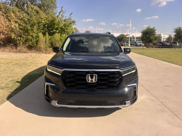 Certified 2025 Honda Pilot Elite image 7