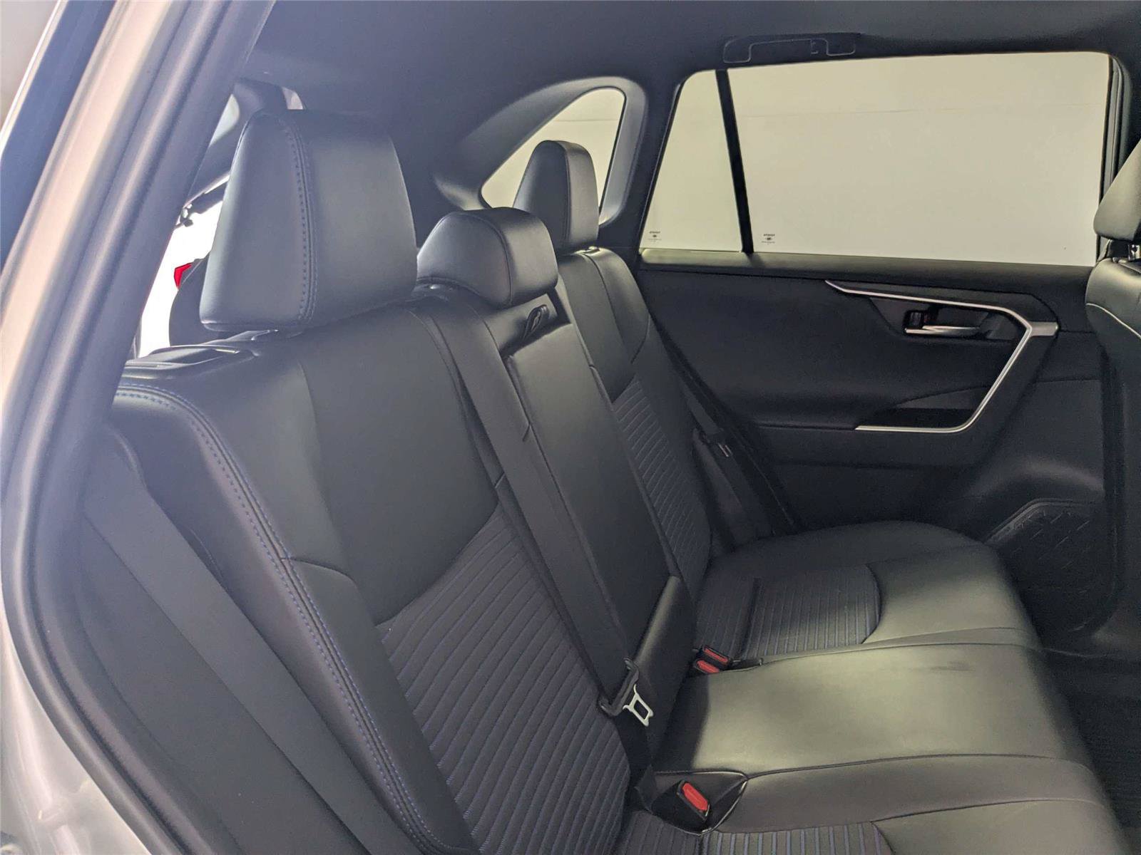 Certified 2022 Toyota RAV4 XSE AWD/4WD image 30