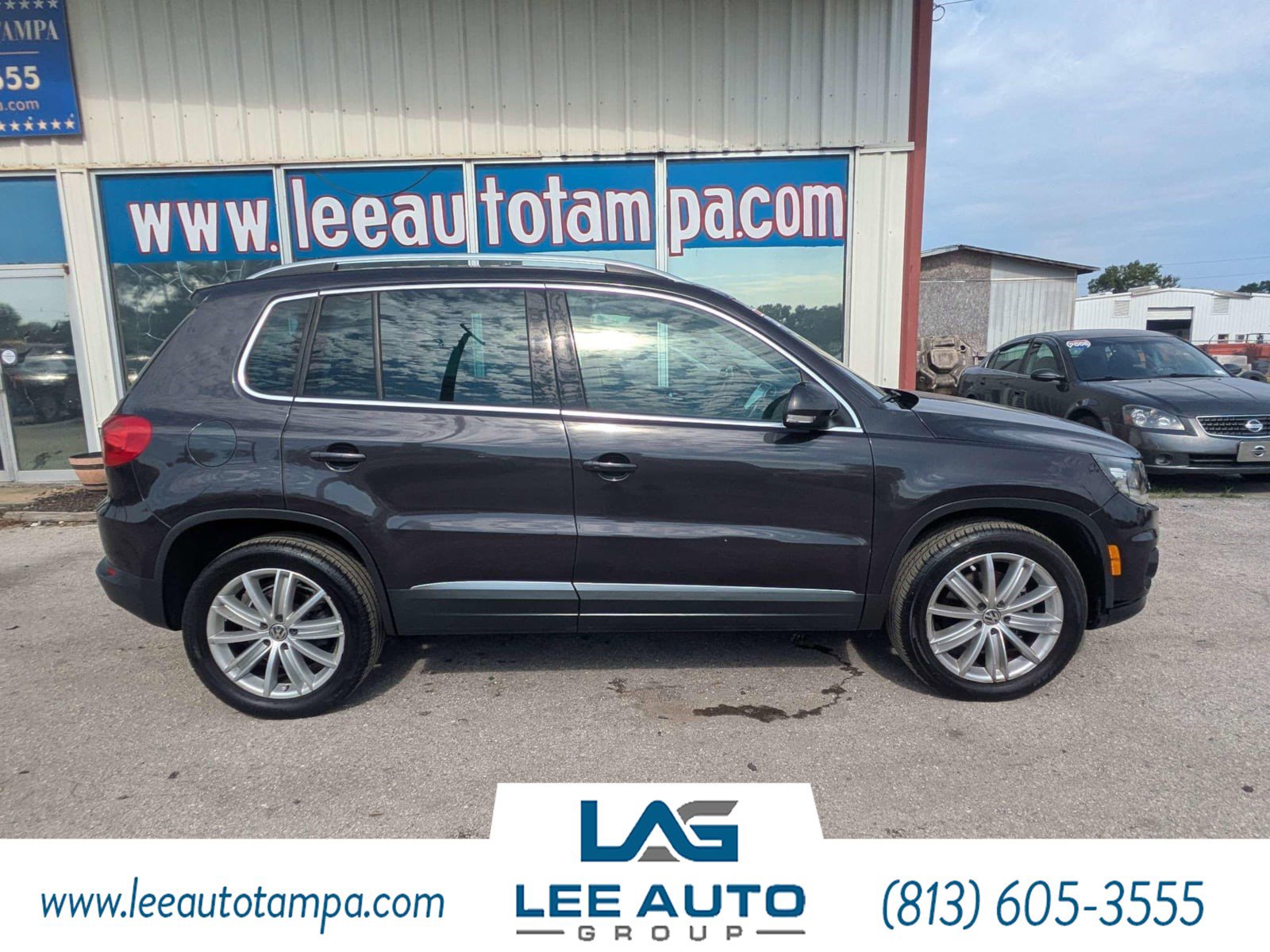 Used 2016 Volkswagen Tiguan SE FWD image 2