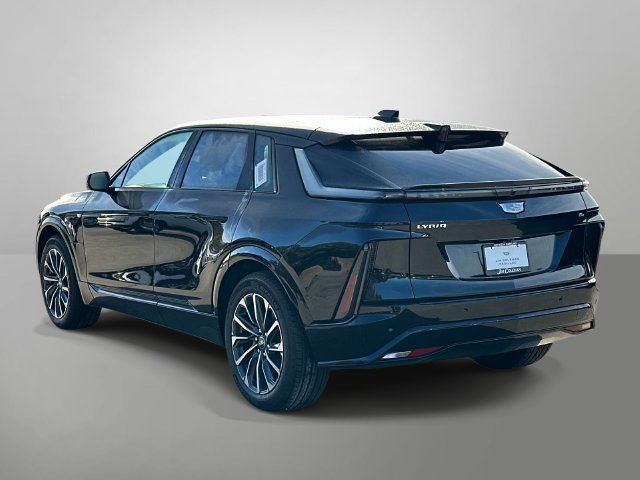 New 2027 Cadillac Lyriq Premium Sport w/ LPO, Floor Liner Package AWD/4WD image 16