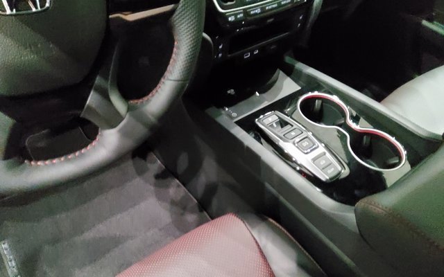 New 2026 Honda Ridgeline Black Edition image 16