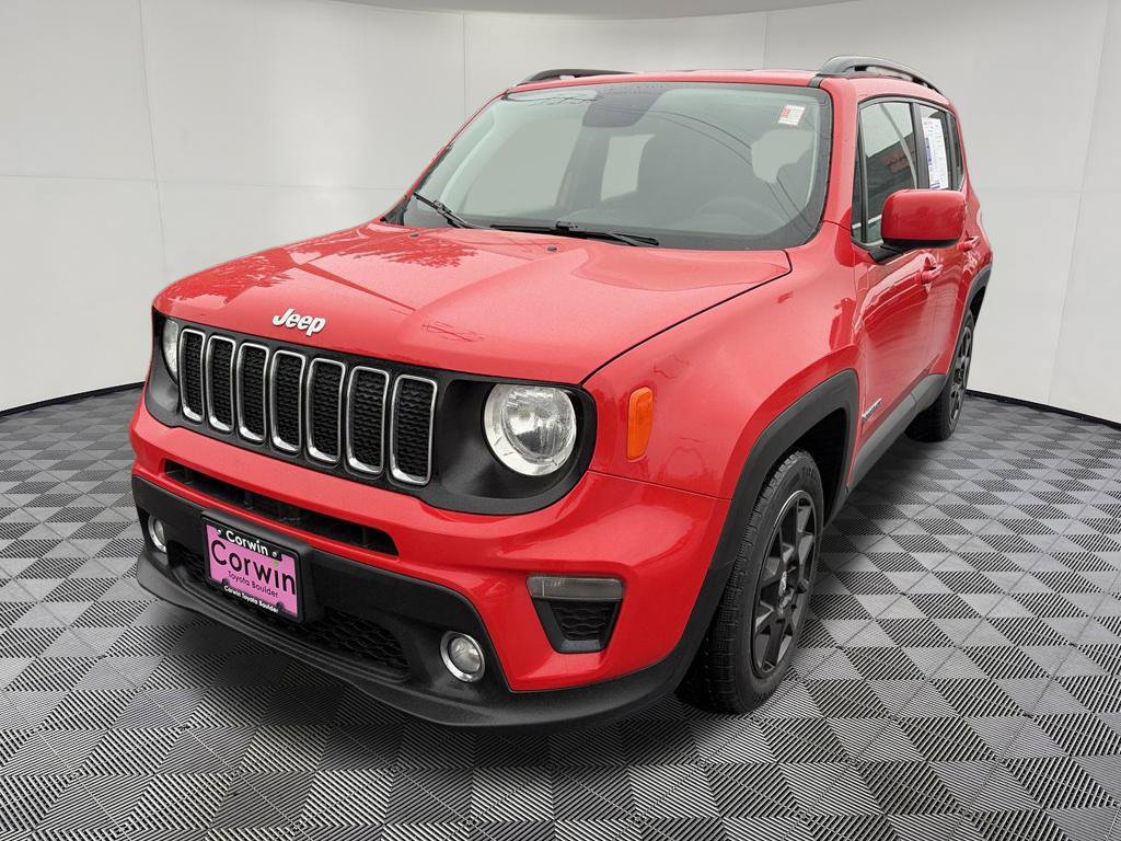 Used 2020 Jeep Renegade Latitude FWD image 3