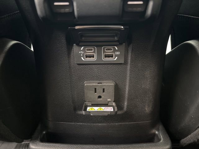 Used 2018 Jeep Wrangler Unlimited Sahara w/ Cold Weather Group image 20