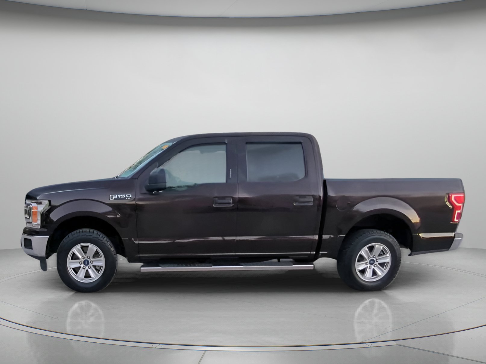 Used 2018 Ford F150 XLT RWD image 16