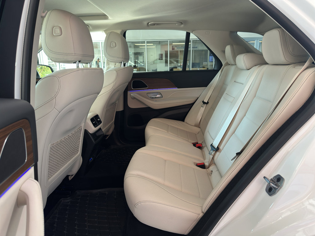 Used 2025 Mercedes-Benz GLE 350 4MATIC image 7