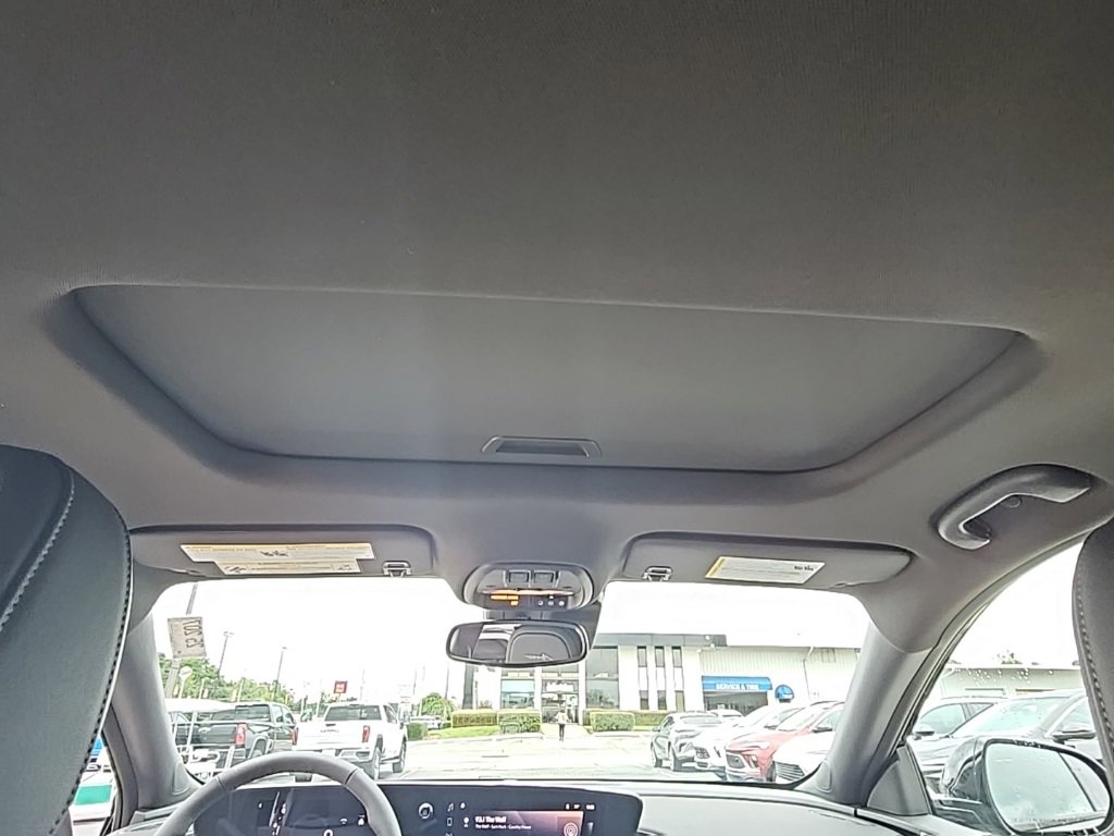 New 2025 Buick Envista Avenir image 15