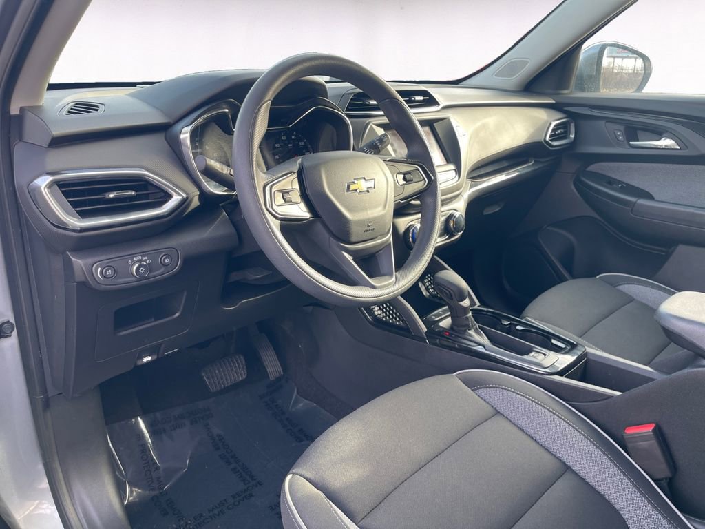 Used 2023 Chevrolet TrailBlazer LT image 10