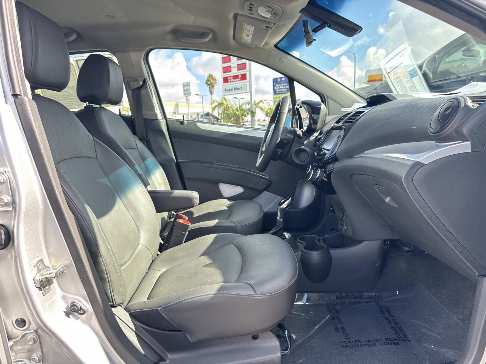 Used 2016 Chevrolet Spark LT image 24