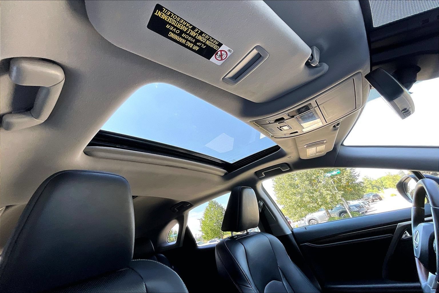 Used 2022 Lexus RX 350 AWD w/ Premium Package image 23