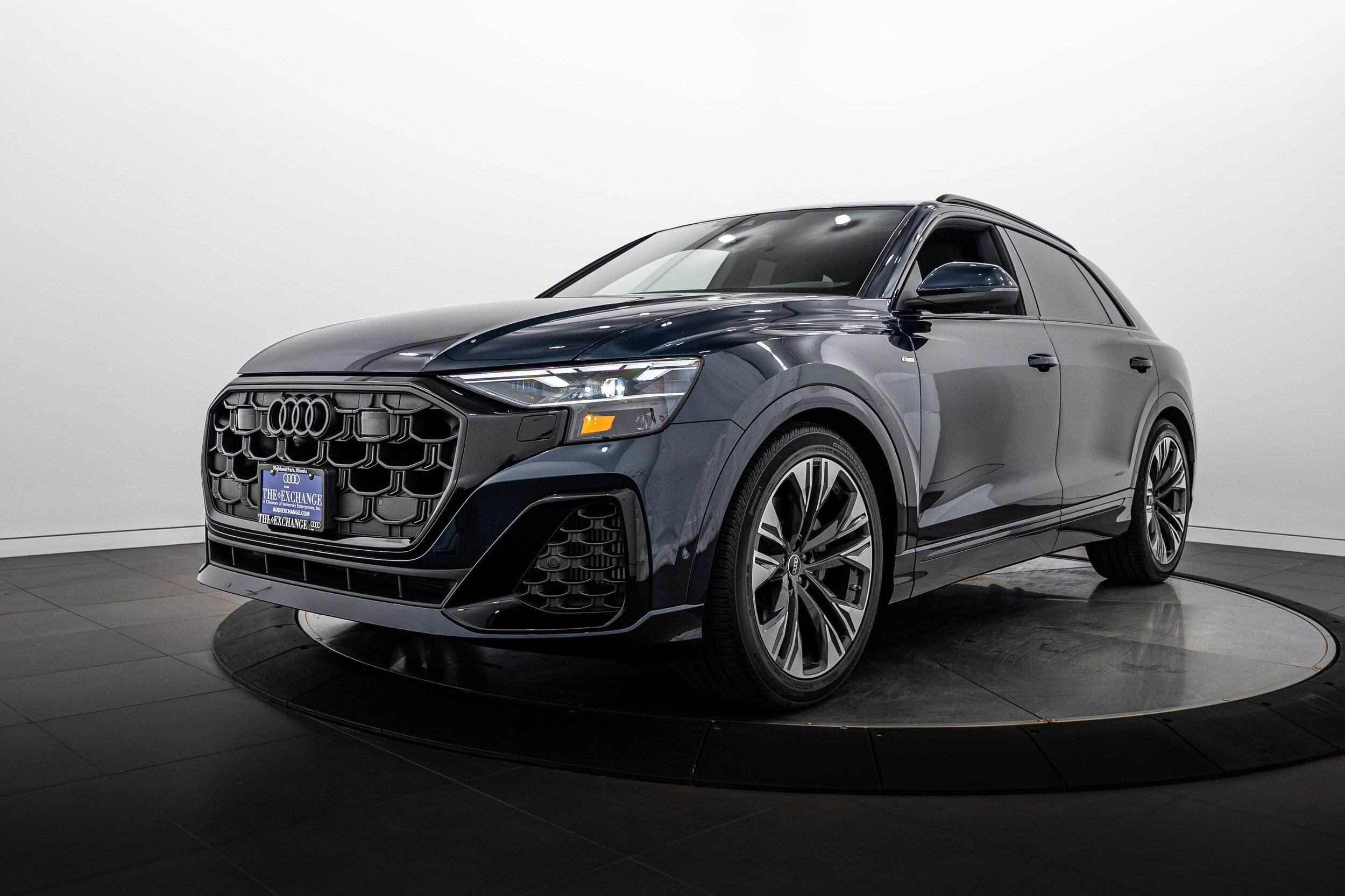 Used 2026 Audi Q8 Premium Plus w/ Premium Plus Package AWD/4WD image 7