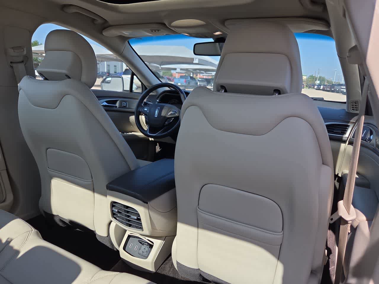Used 2017 Lincoln MKZ Select w/ Technology Package FWD image 16