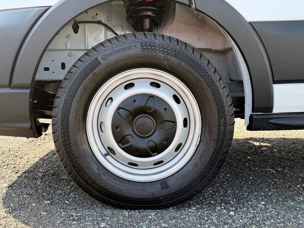New 2025 Ford Transit 150 Low Roof image 27
