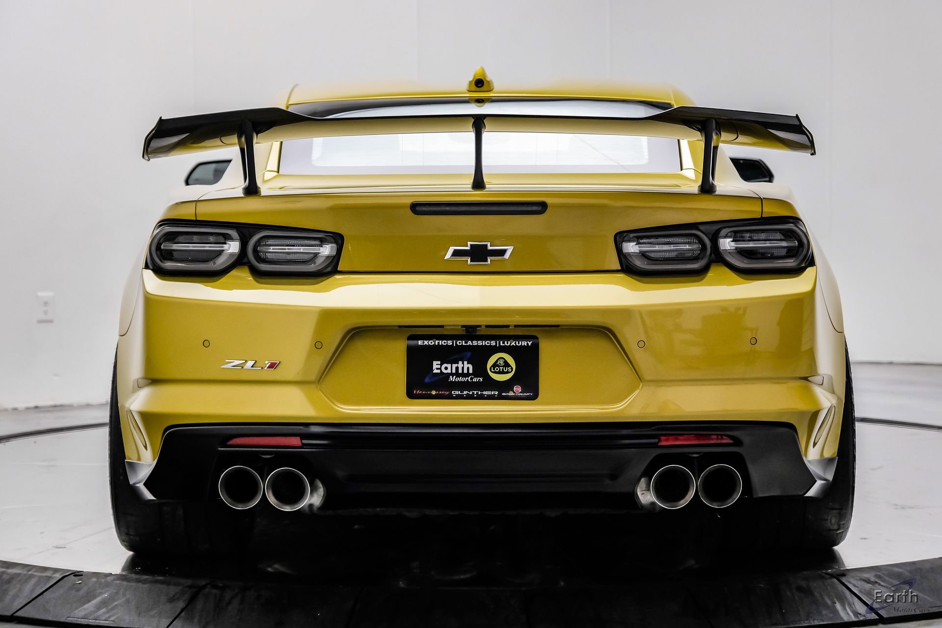 Used 2024 Chevrolet Camaro ZL1 RWD image 14