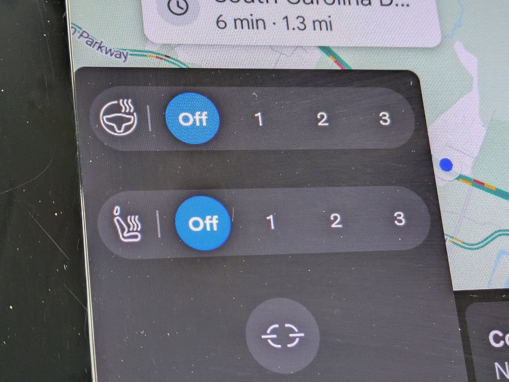 Certified 2023 Volvo XC40 B5 Ultimate w/ Climate Package AWD/4WD image 24