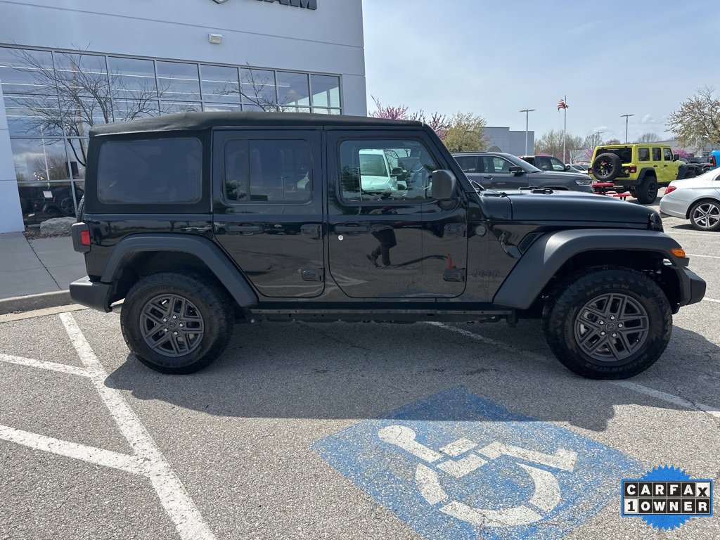 Used 2024 Jeep Wrangler Sport S image 34