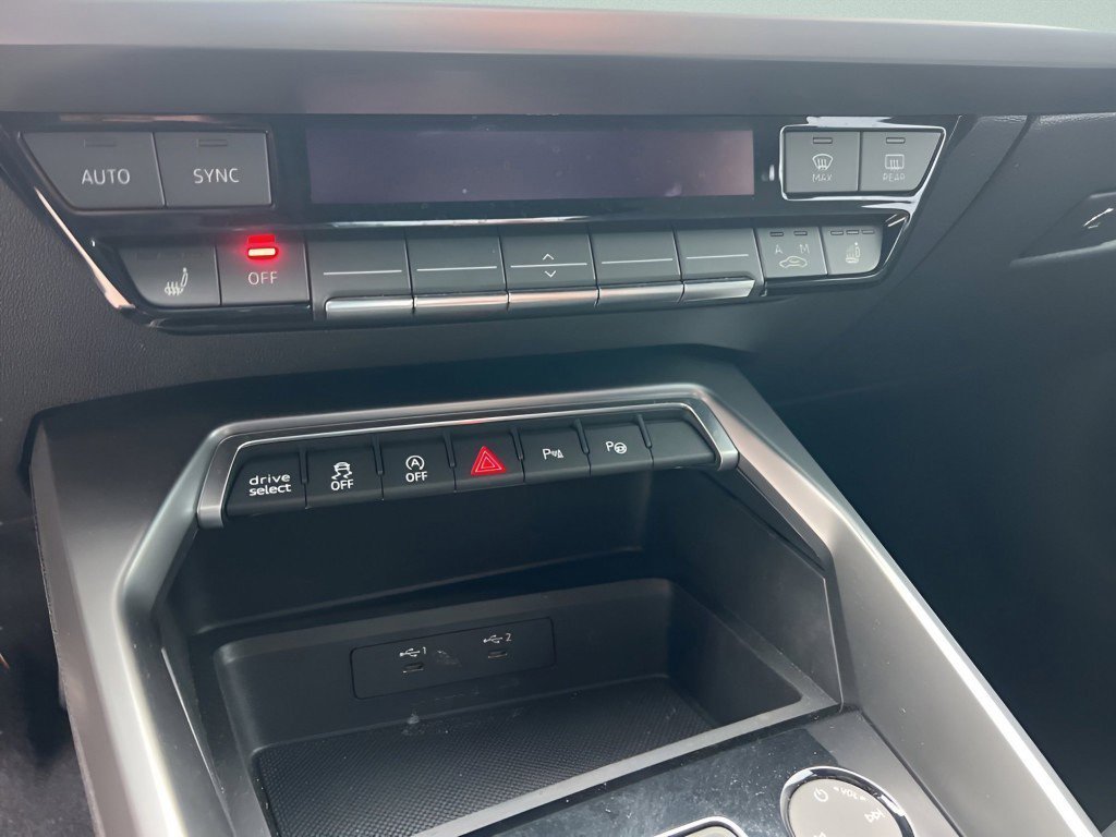 Used 2022 Audi A3 2.0T Premium image 24