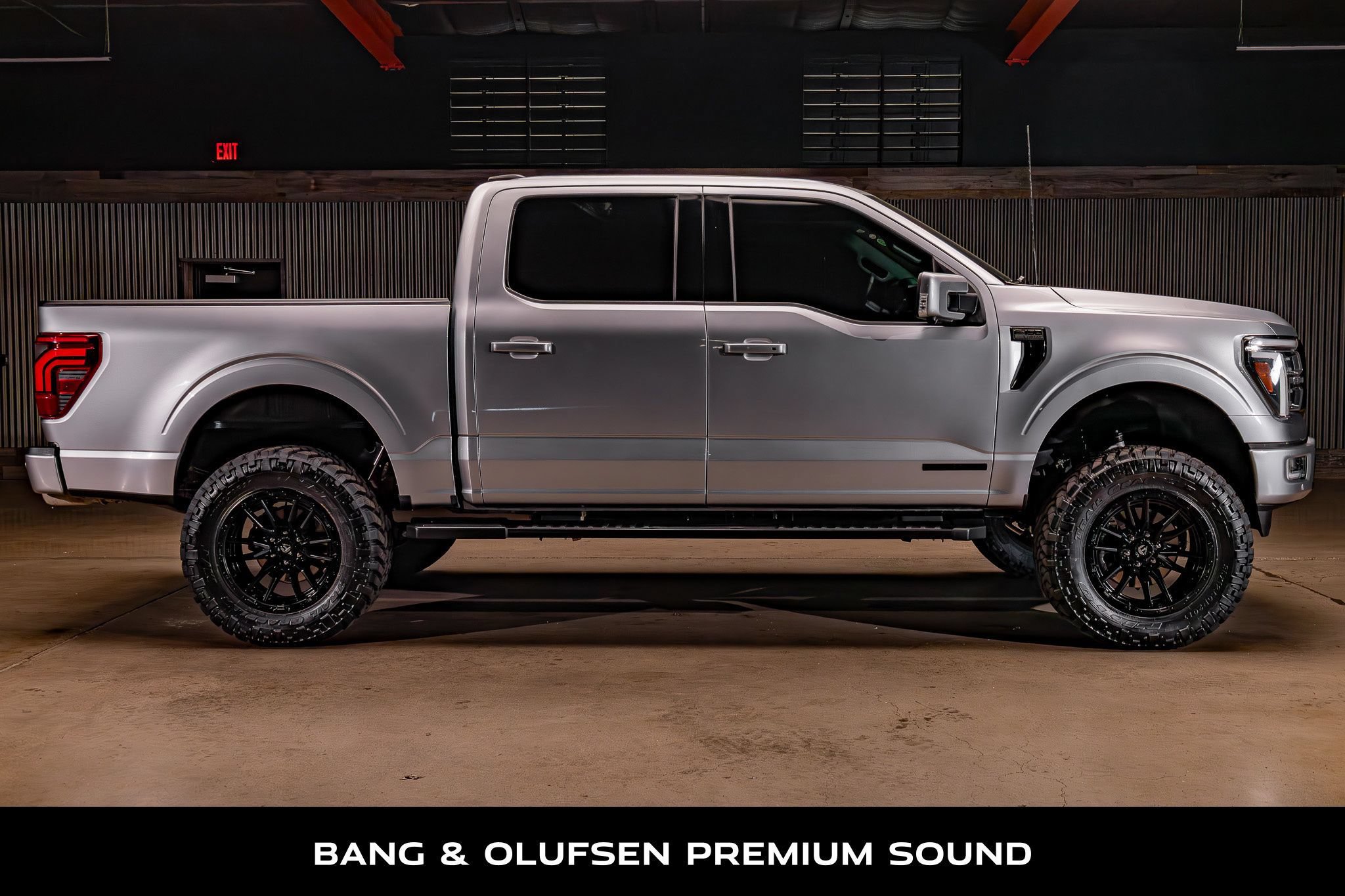 Used 2024 Ford F150 Lariat w/ Bed Utility Package AWD/4WD image 11