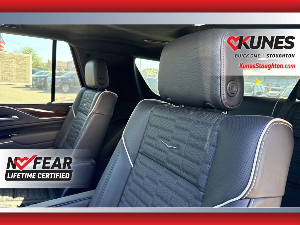 Used 2023 Cadillac Escalade Sport Platinum image 27