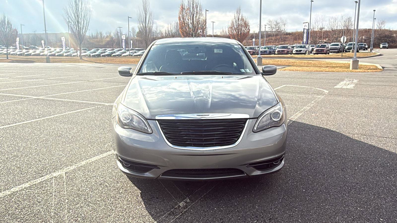 Used 2013 Chrysler 200 Limited w/ Sun/Sound Group image 17