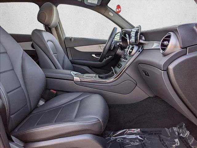 Certified 2022 Mercedes-Benz GLC 300 image 23