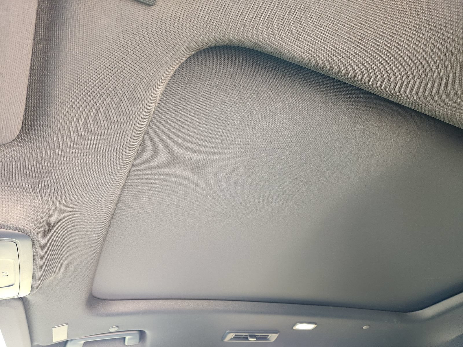 Used 2026 Chevrolet Traverse High Country w/ LPO, Floor Liner Package FWD image 33