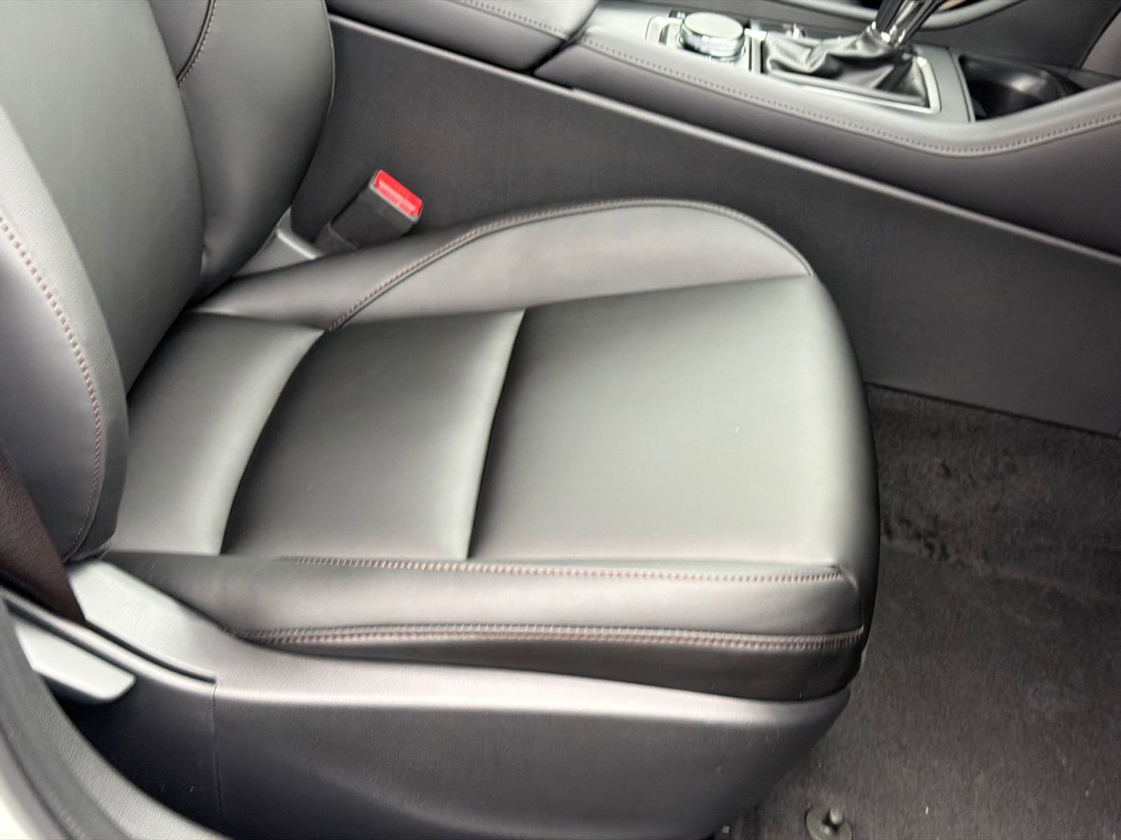 New 2026 MAZDA MAZDA3 s Sport FWD image 9