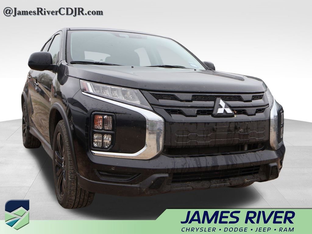 Used 2025 Mitsubishi Outlander Sport LE AWD/4WD image 9