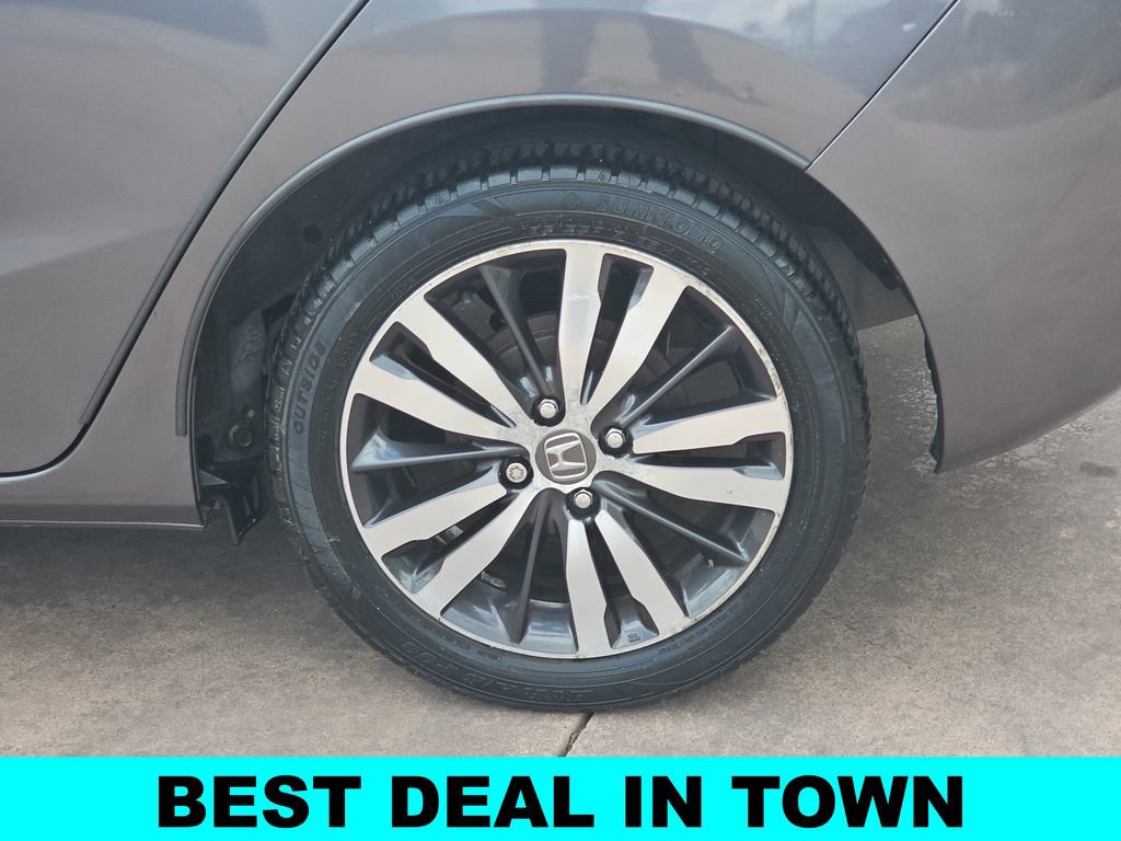 Used 2015 Honda Fit EX image 35