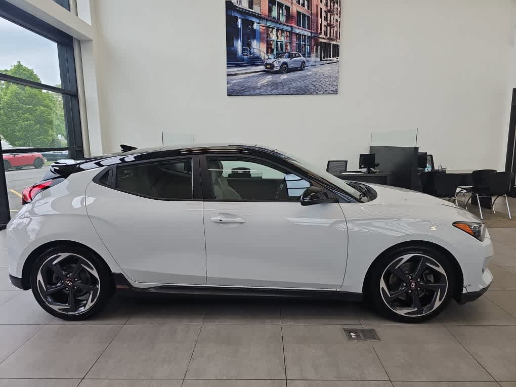 Used 2019 Hyundai Veloster Turbo Ultimate FWD image 13
