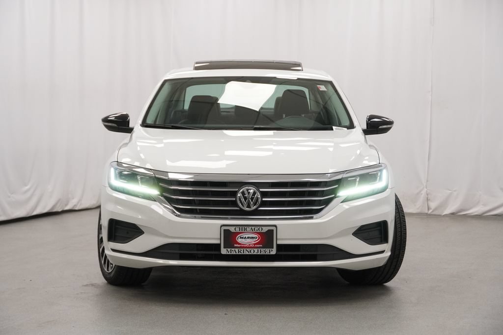 Used 2022 Volkswagen Passat 2.0T FWD image 8