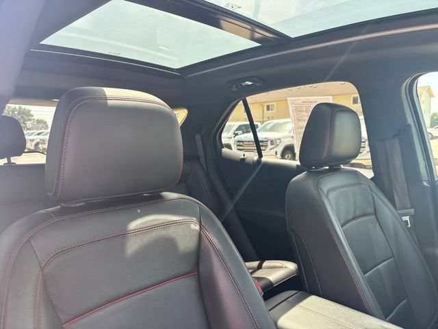 Used 2022 Chevrolet Equinox RS w/ RS Leather Package AWD/4WD image 47