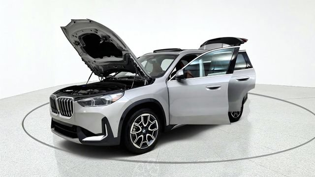 Used 2026 BMW X1 xDrive28i AWD/4WD image 14