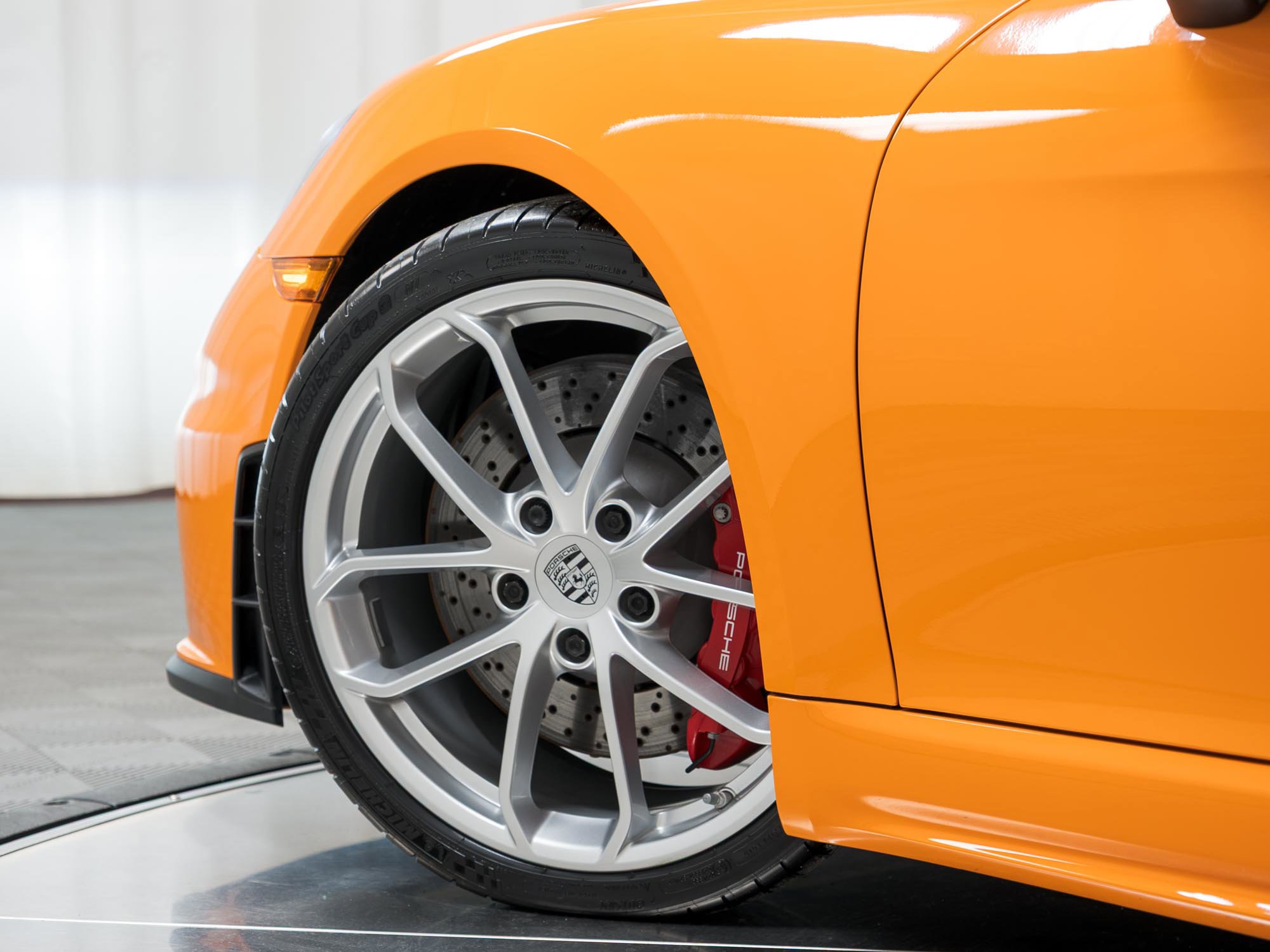 Certified 2021 Porsche 718 Boxster Spyder image 37