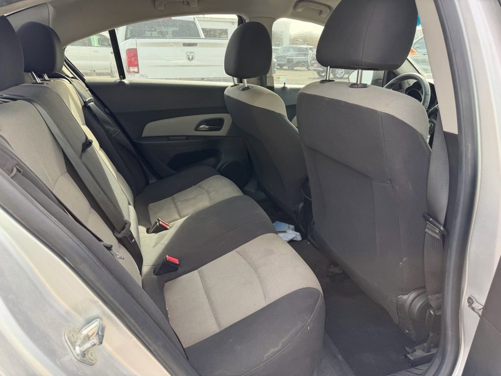 Used 2012 Chevrolet Cruze LS w/ Connectivity Package image 21