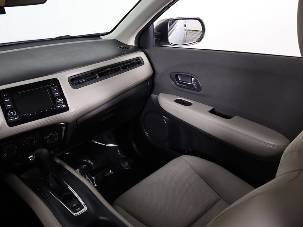 Used 2022 Honda HR-V LX image 30