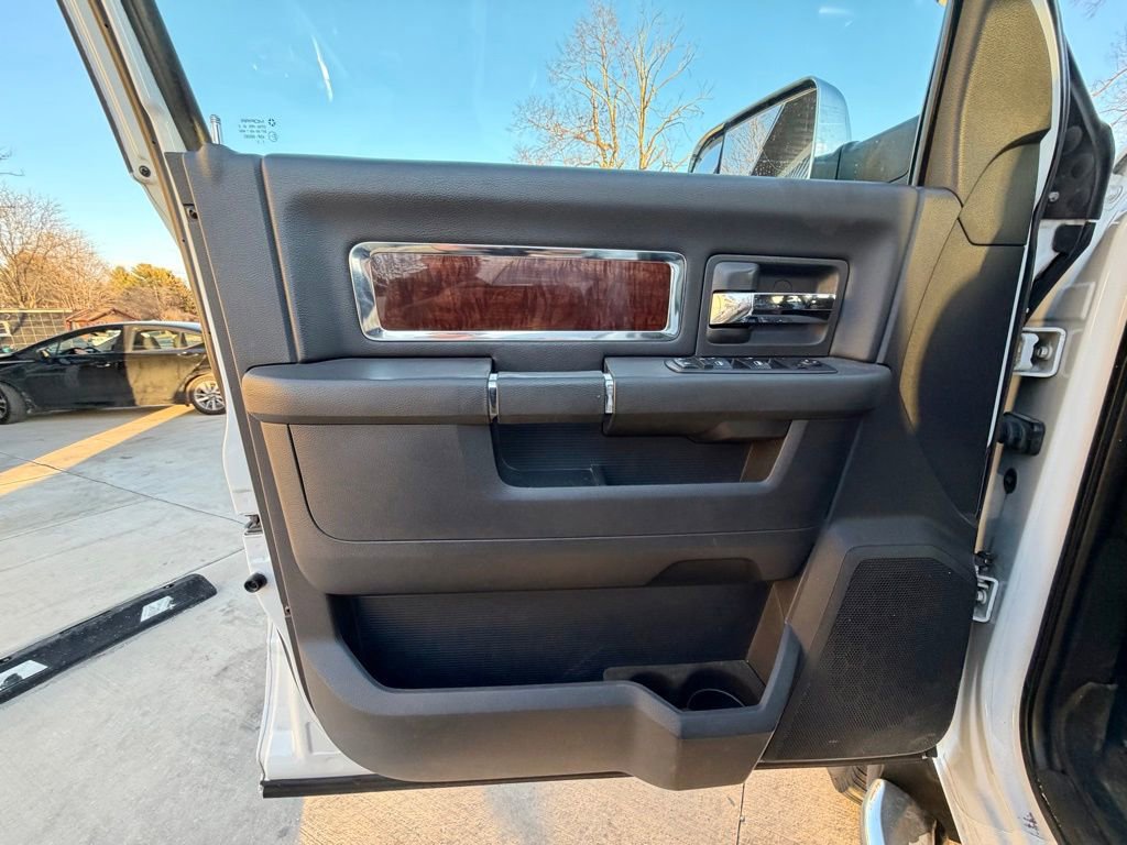 Used 2010 Dodge Ram 3500 Truck Laramie w/ Chrome Accents Group image 24