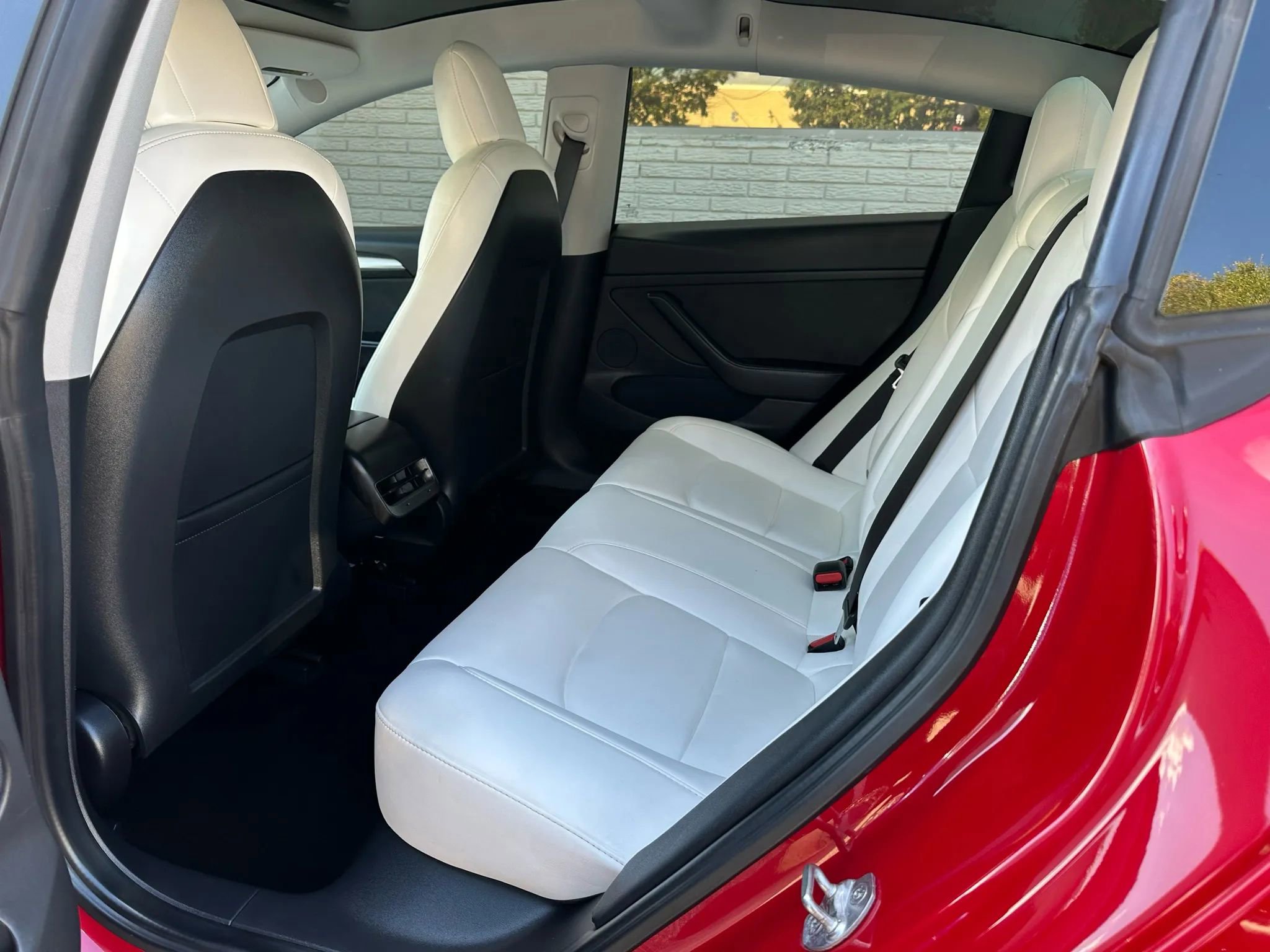 Used 2021 Tesla Model 3 Standard Range Plus image 16