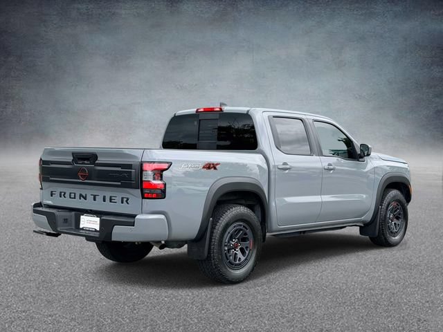 Used 2025 Nissan Frontier PRO-4X AWD/4WD image 2
