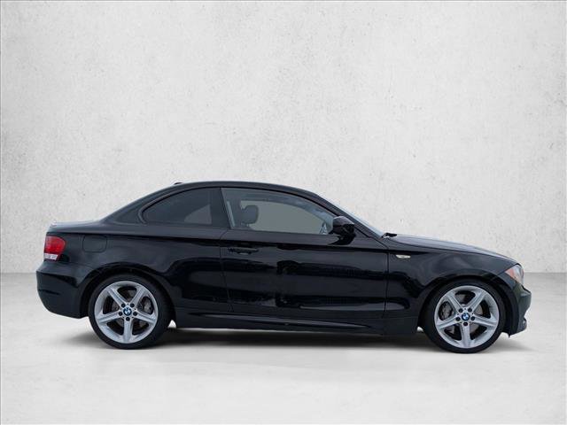 Used 2011 BMW 135i Coupe image 4