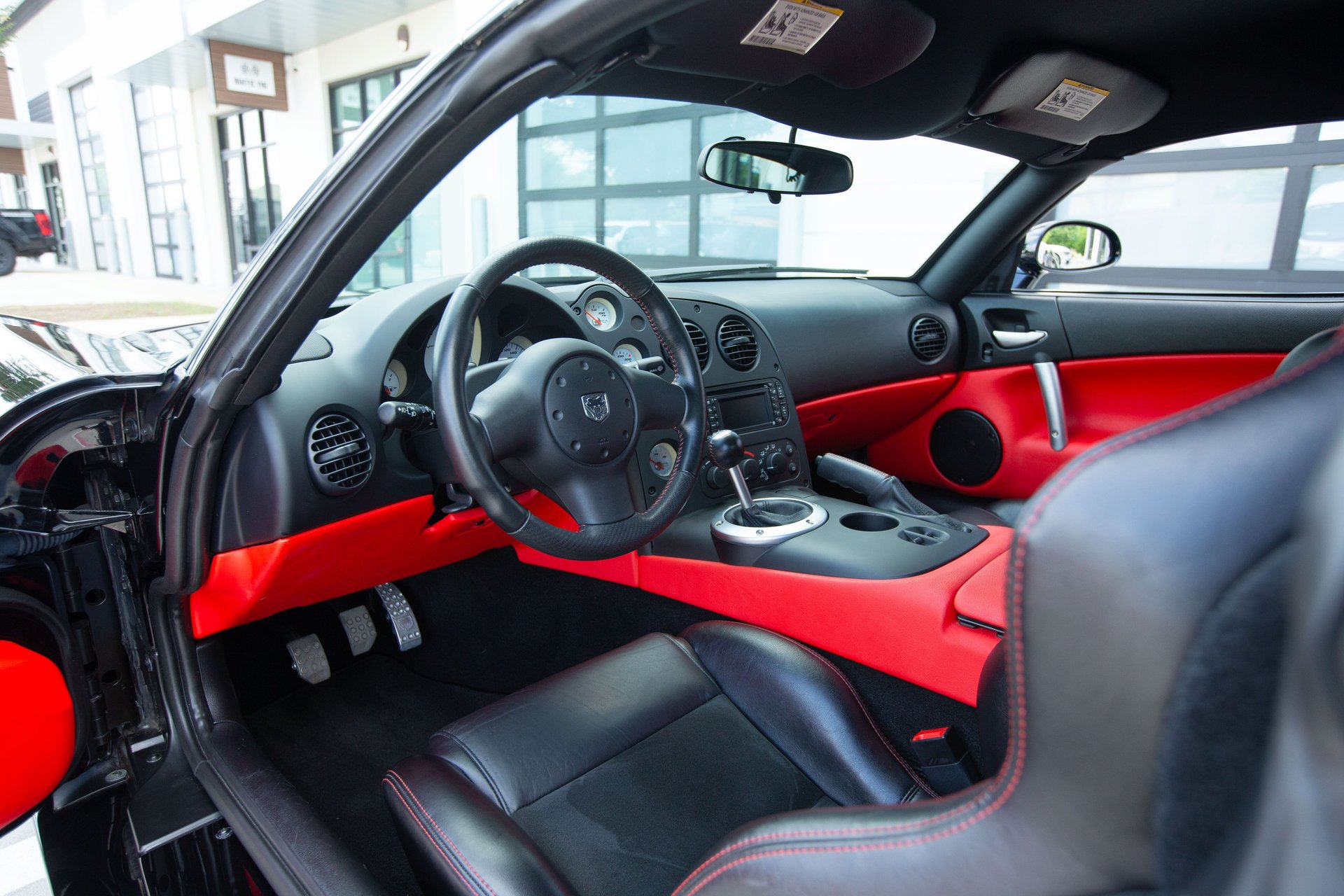 Used 2008 Dodge Viper SRT-10 RWD image 25