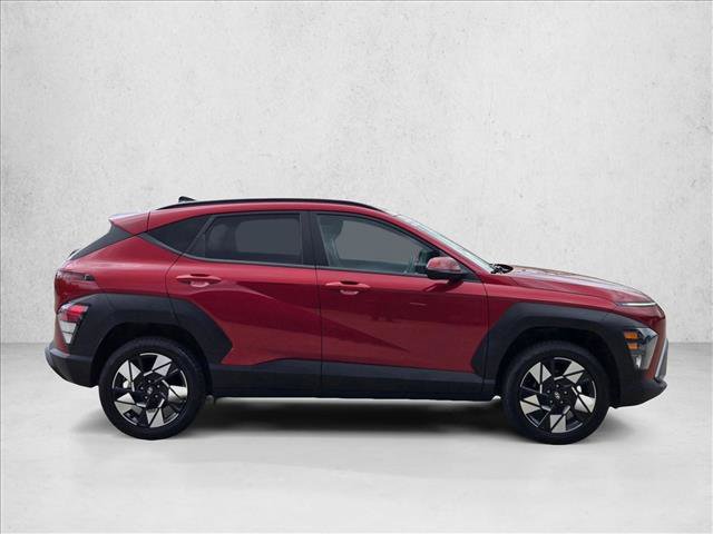 Used 2025 Hyundai Kona SEL image 4