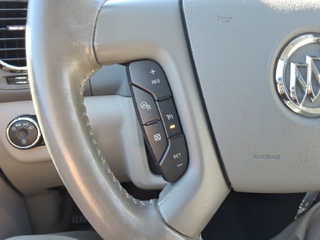 Used 2017 Buick Enclave Premium w/ Experience Buick Package FWD image 29