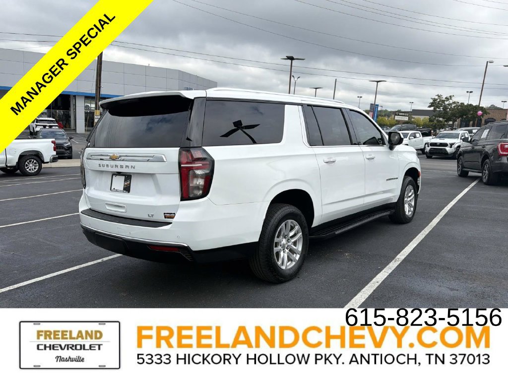 Used 2024 Chevrolet Suburban LT AWD/4WD image 3