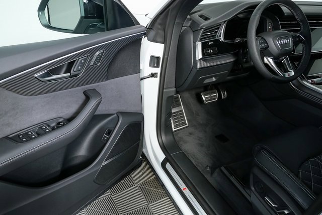 New 2026 Audi SQ8 Premium Plus image 8
