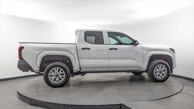 Used 2025 Toyota Tacoma SR RWD image 9