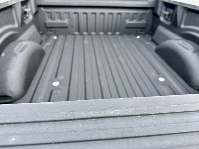 Used 2016 Ford F150 XL w/ Equipment Group 101A Mid AWD/4WD image 6
