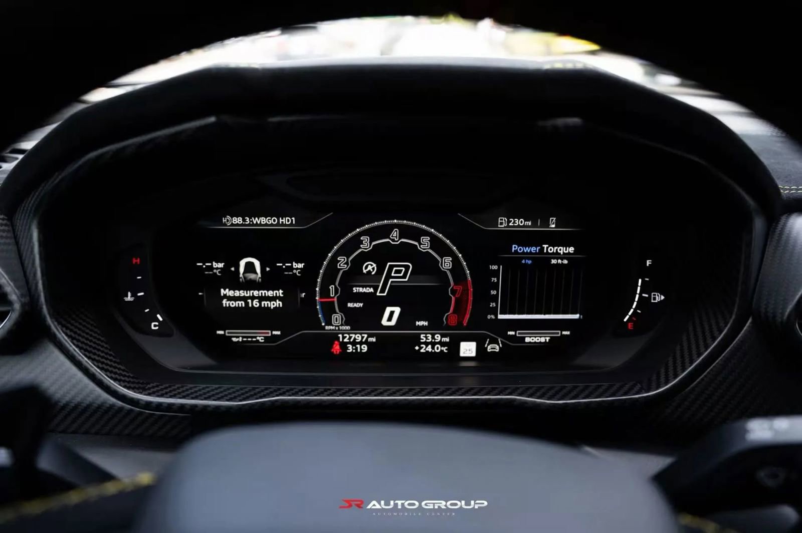 Used 2023 Lamborghini Urus Performante AWD/4WD image 23